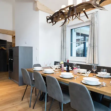 Penthouse An Der Piste 5 * Alpendorf (Salzburg)